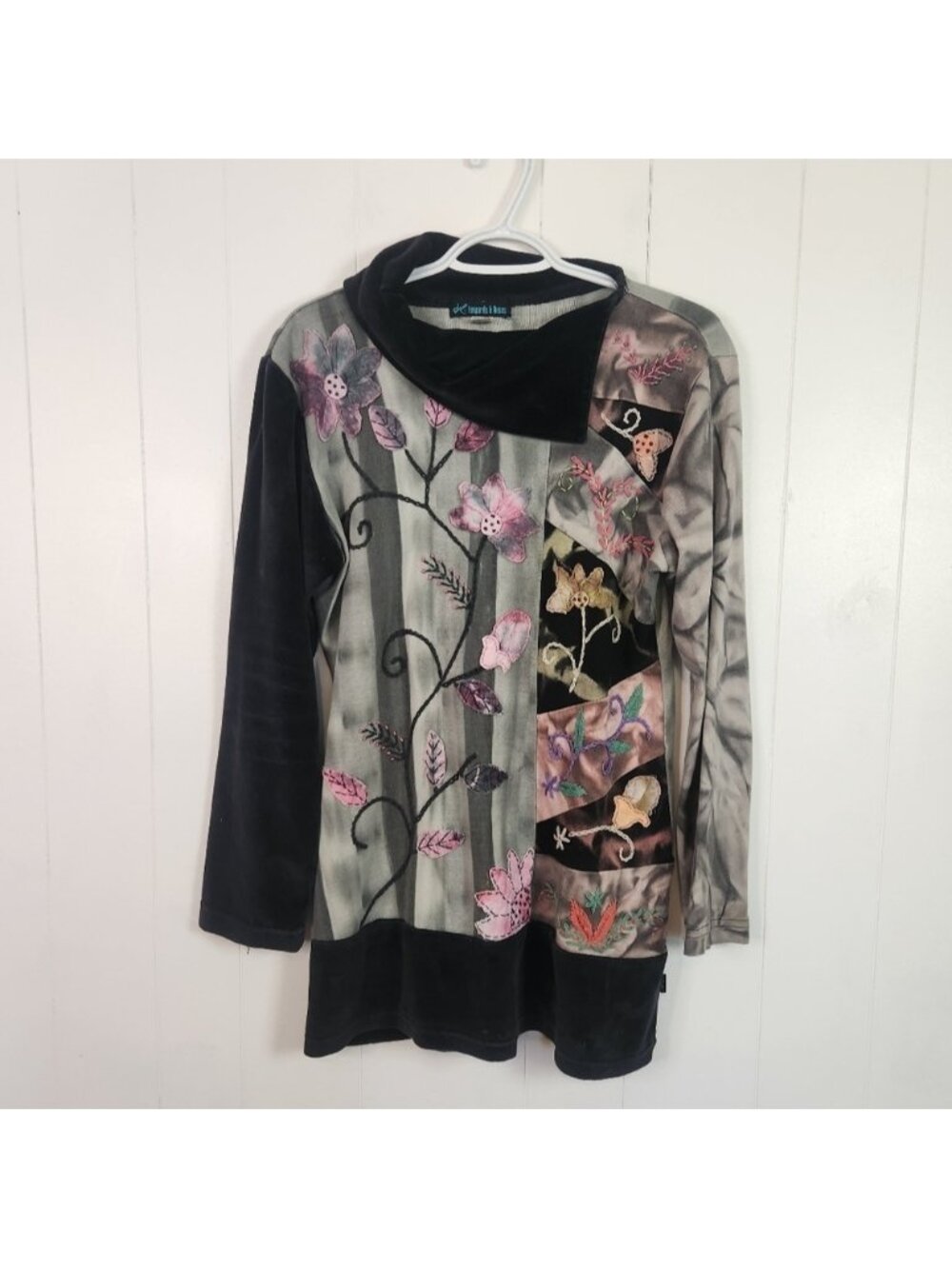 Leopards & Roses Long Sleeve Black Velvet Tunic Sweater Embroidery Boho Bohemian